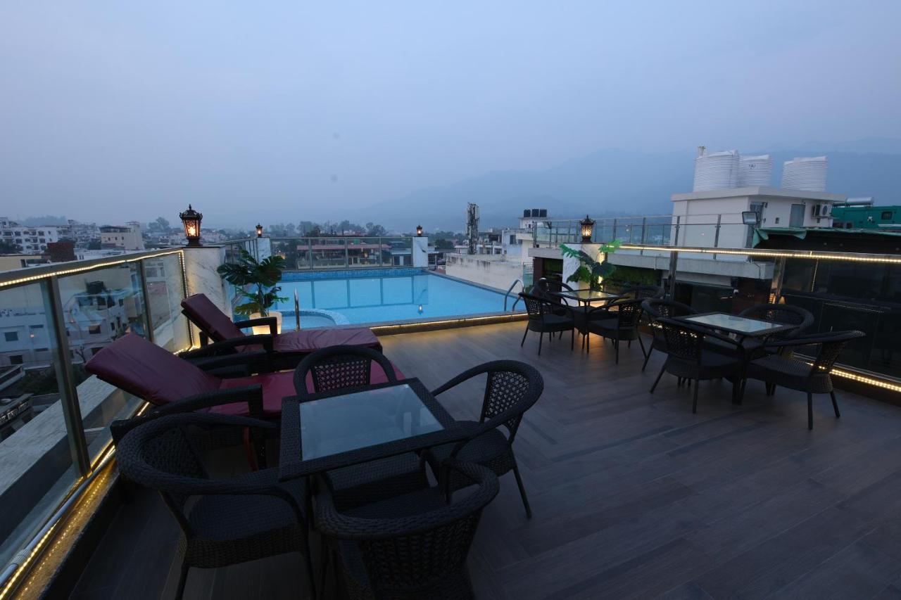 Hotel Holy Vivasa Rishikesh Exterior photo